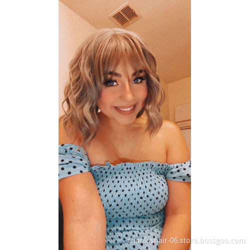 Wholesale Machine Made Water Wave Pink Wig With Bangs Cheap Cosplay Pixie Curls Short Bob Synthetic Hair Wigs With Highlights